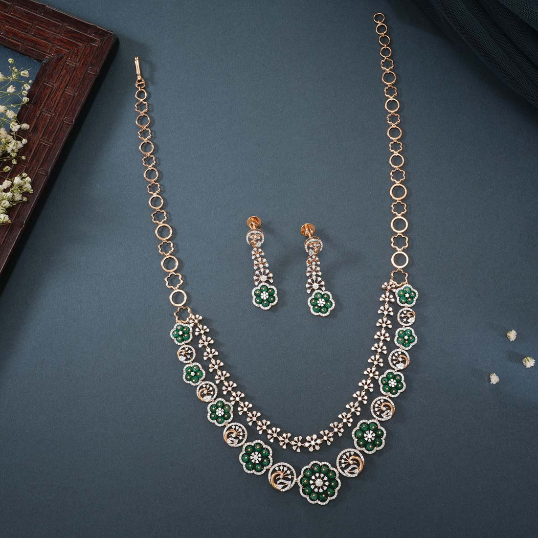 Dazzling Diamond Necklace Set