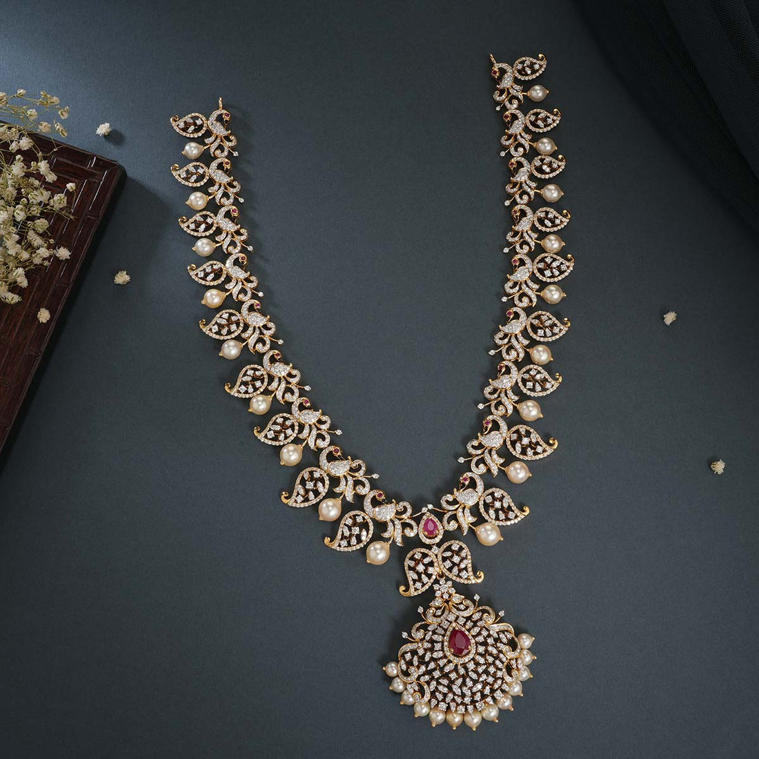 Daisy Diamond Long Necklace