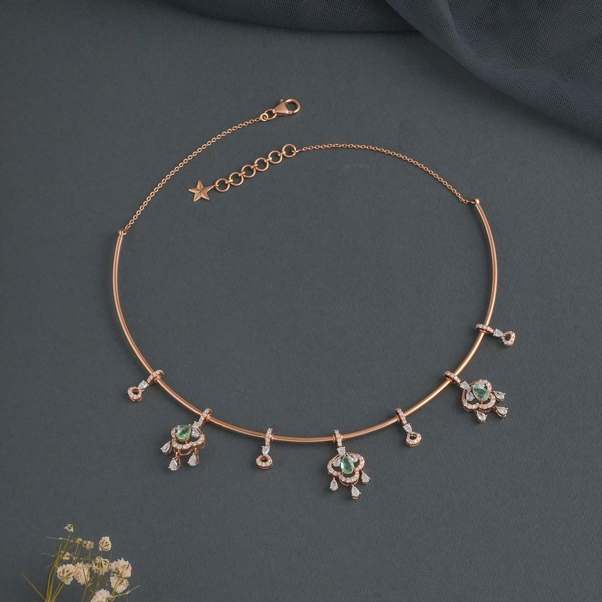 Trendy Look Diamond Short Necklace Set