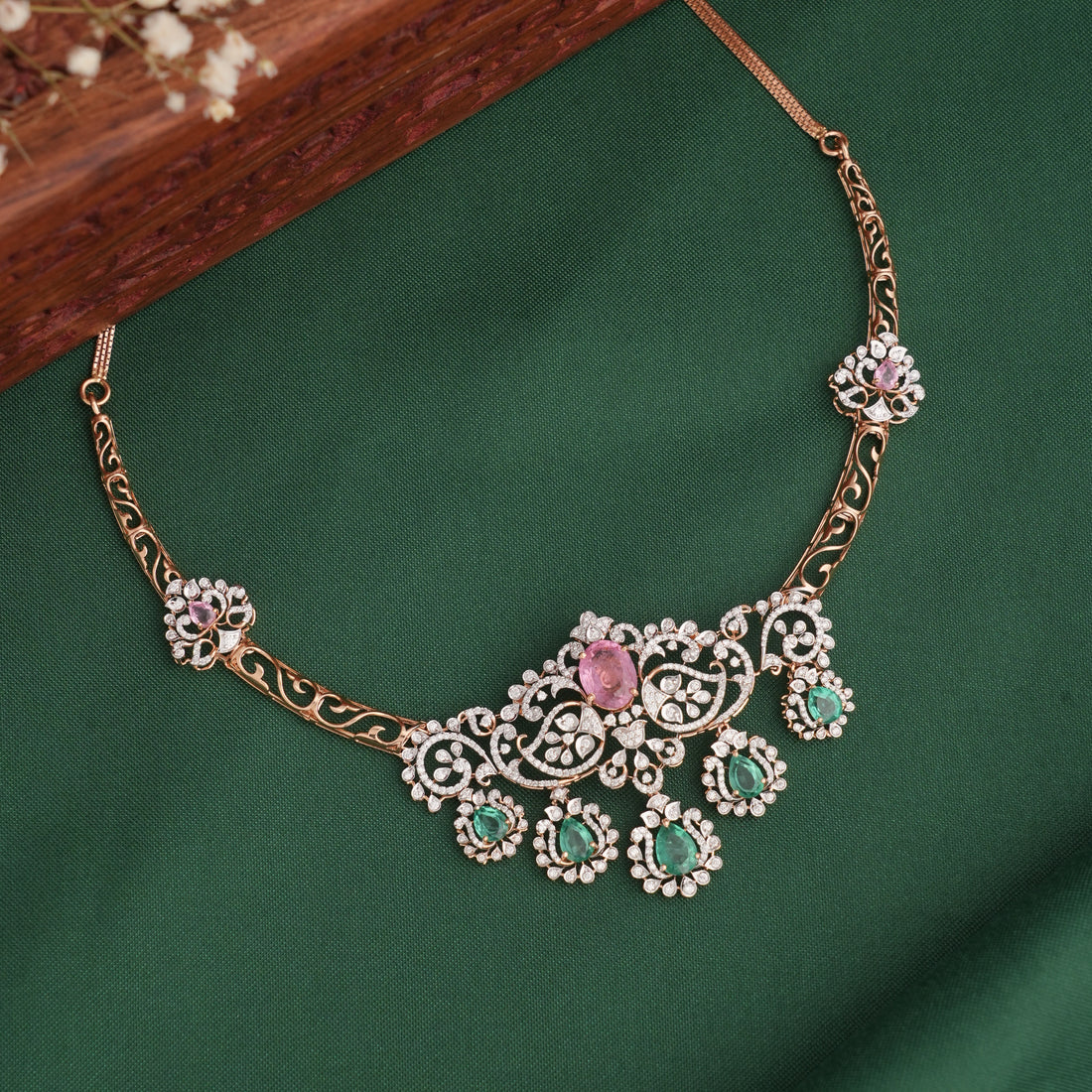 Dazzling Diamond Short Necklace
