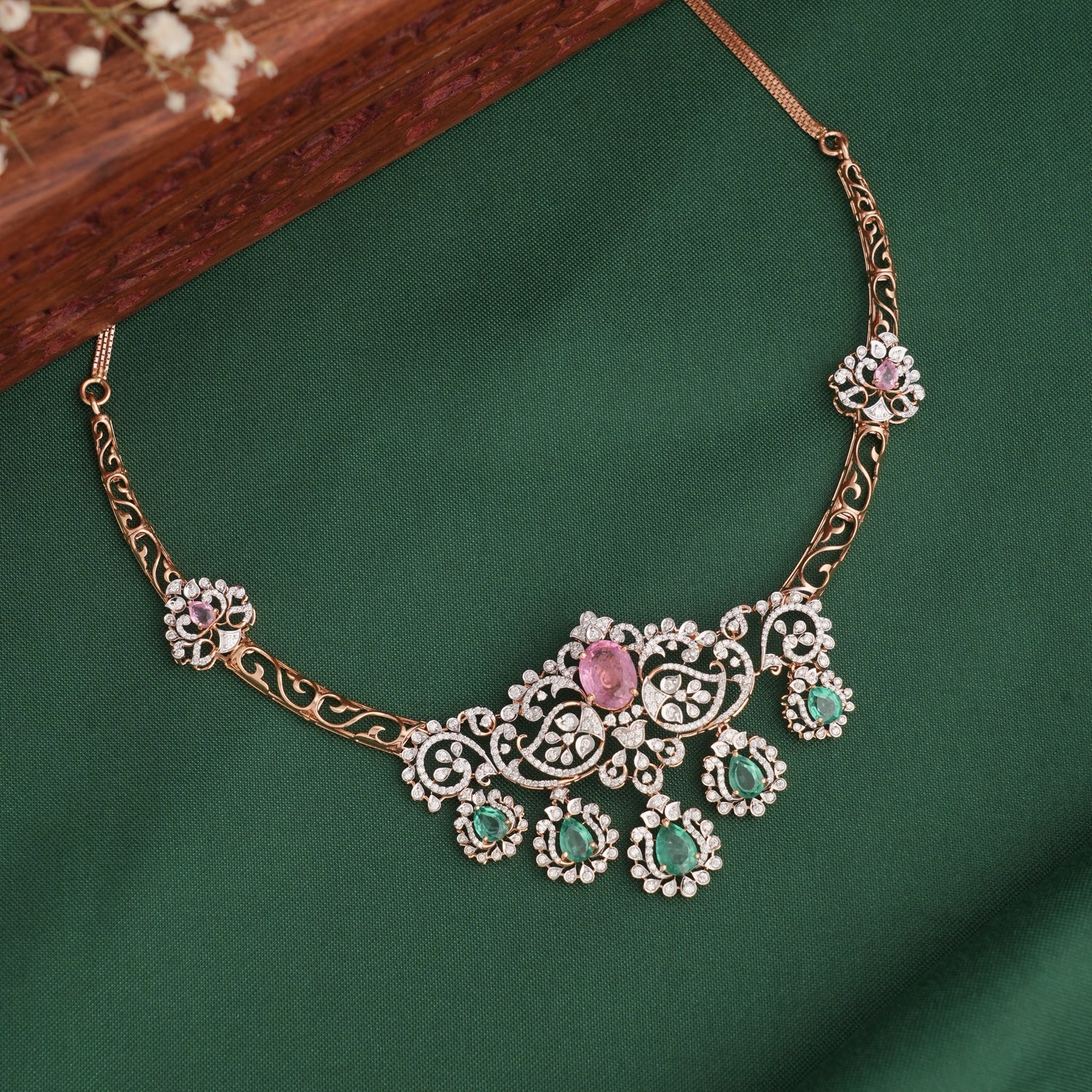 Dazzling Diamond Short Necklace