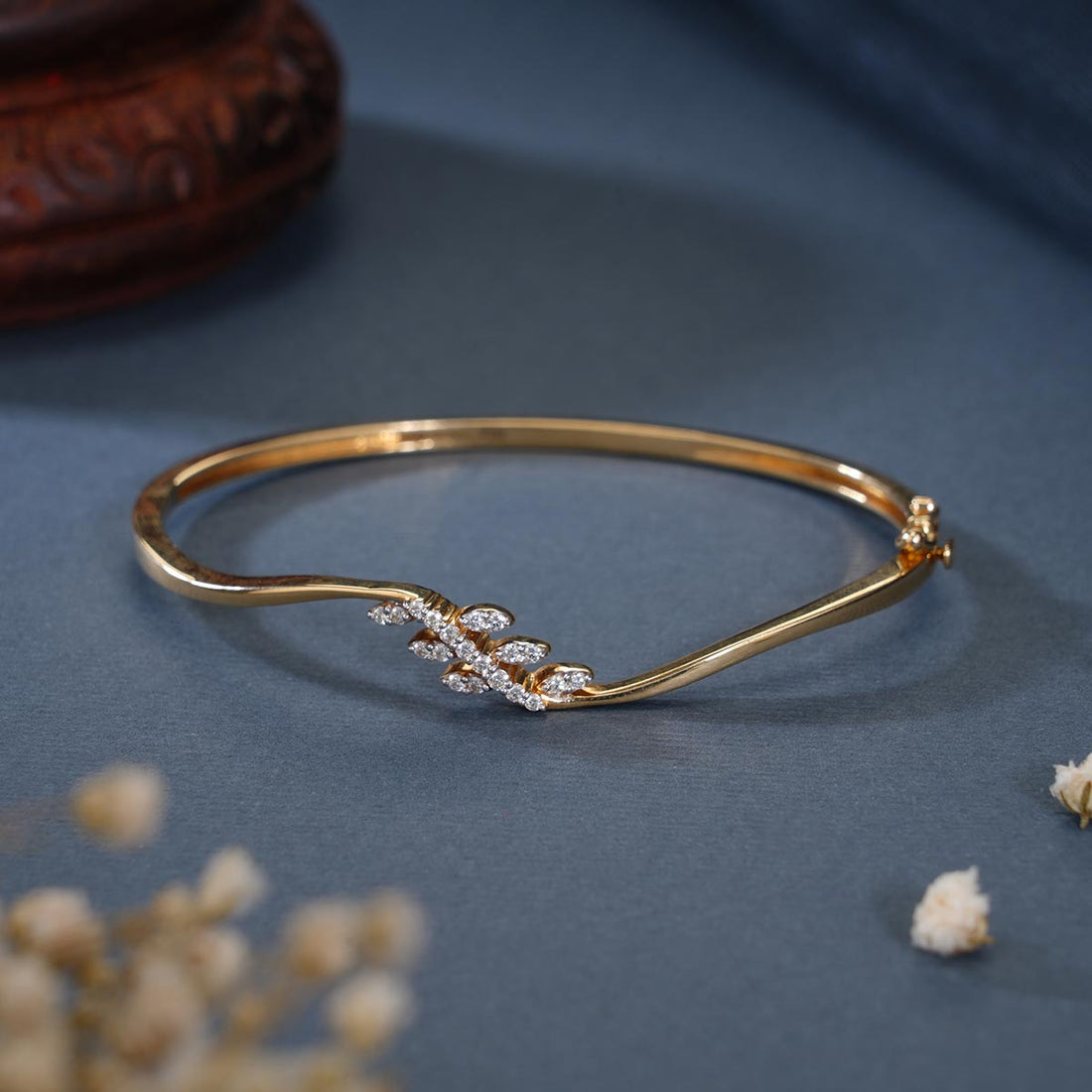 Blooming Diamond  Bracelet