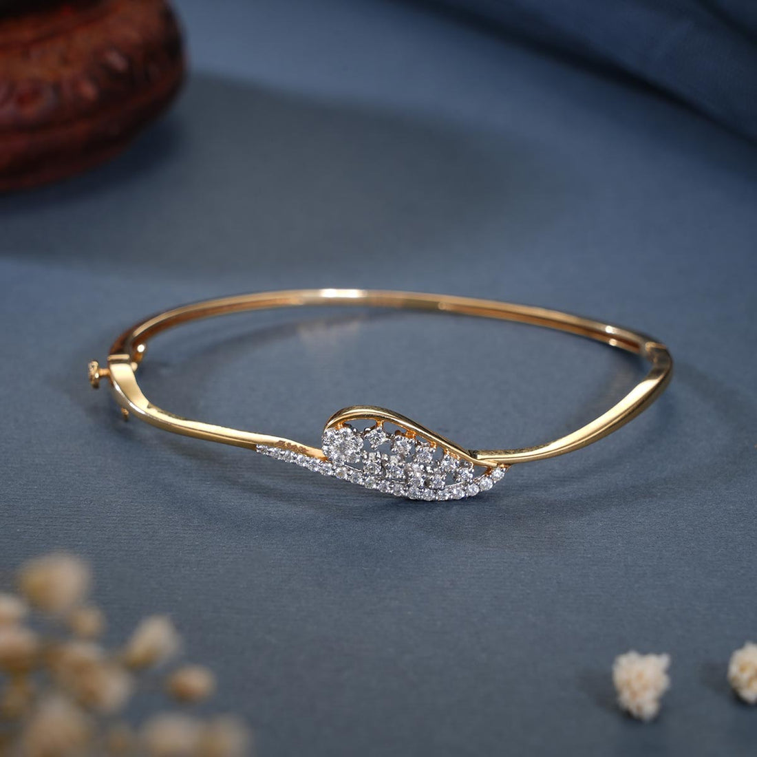 Vibrant Diamond  Bracelet