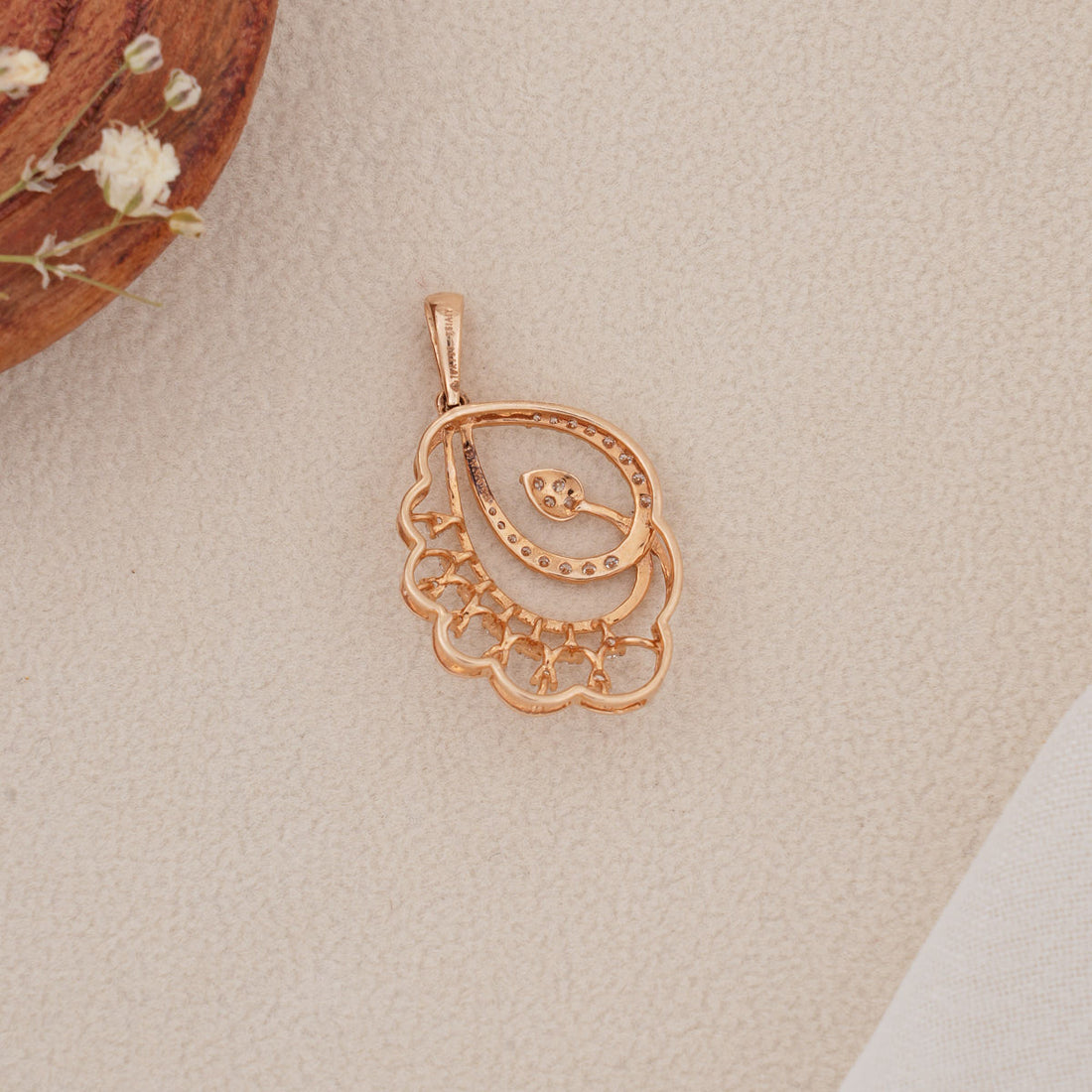 Rose Halo Diamond Pendant