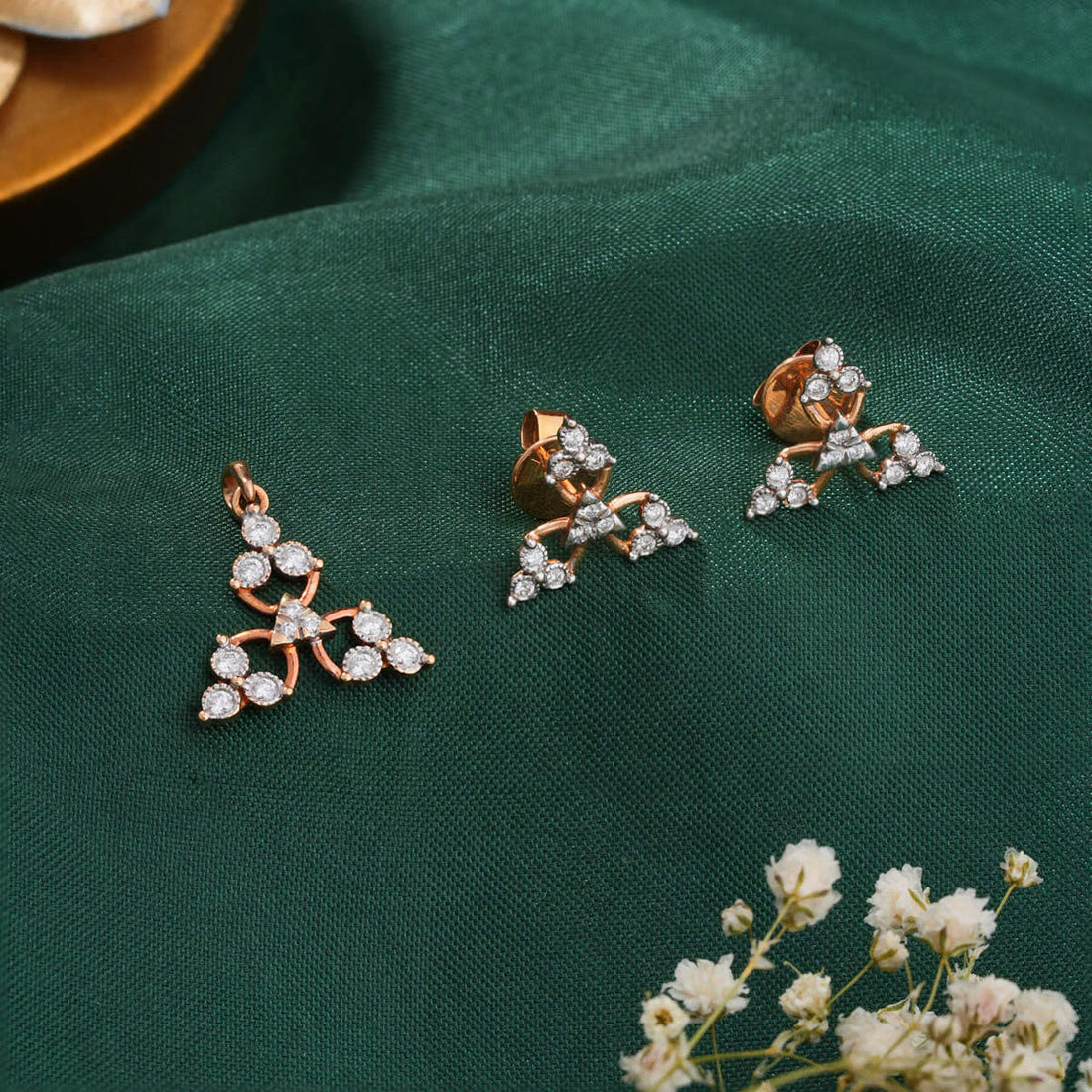 Diana Diamond Pendant Set