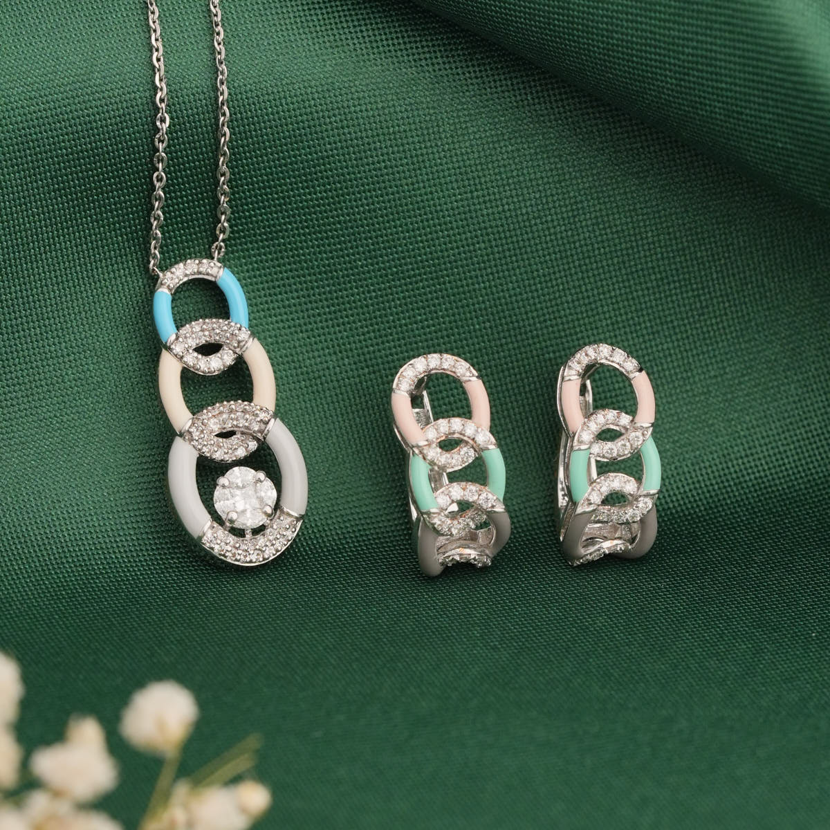 Unique Diamond Pendant Set