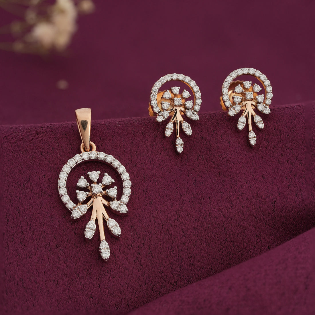 Yalika Diamond Pendant Set