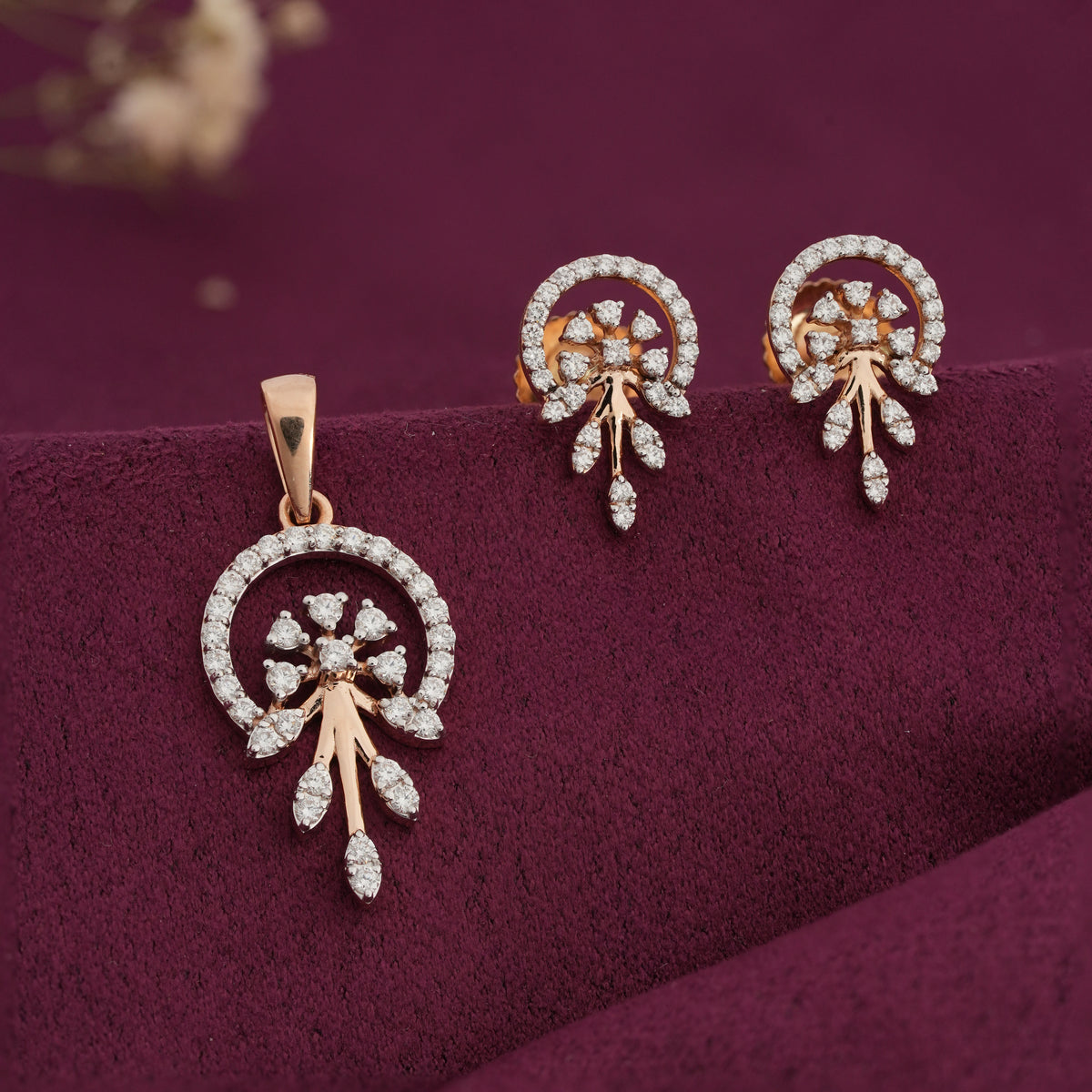 Yalika Diamond Pendant Set