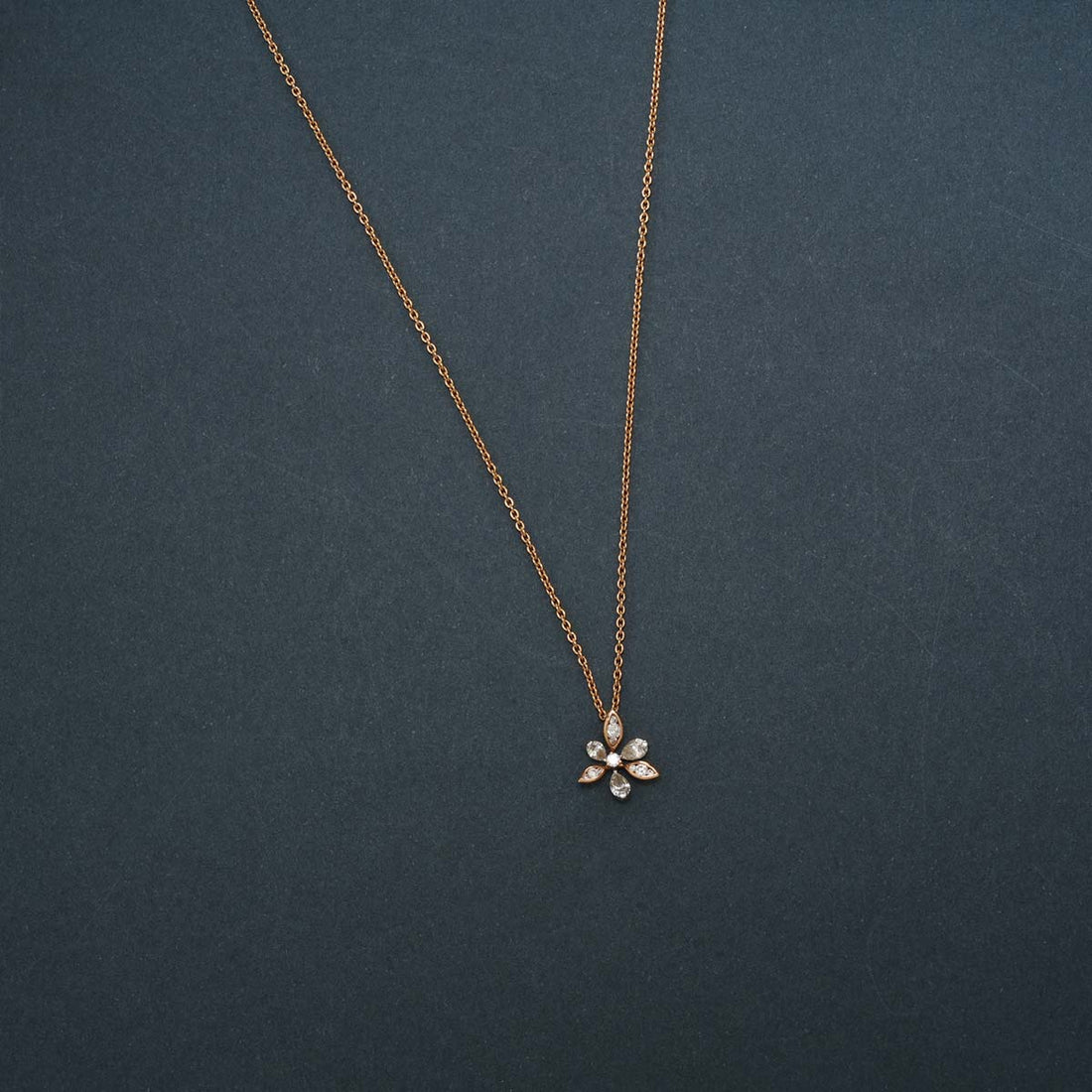 Floral Diamond Pendant Chain