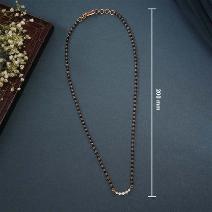 Blooming Diamond Chain