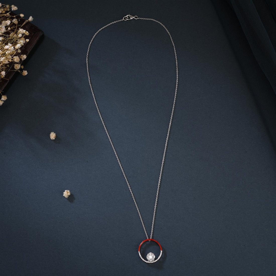 Charming Diamond Pendant Chain