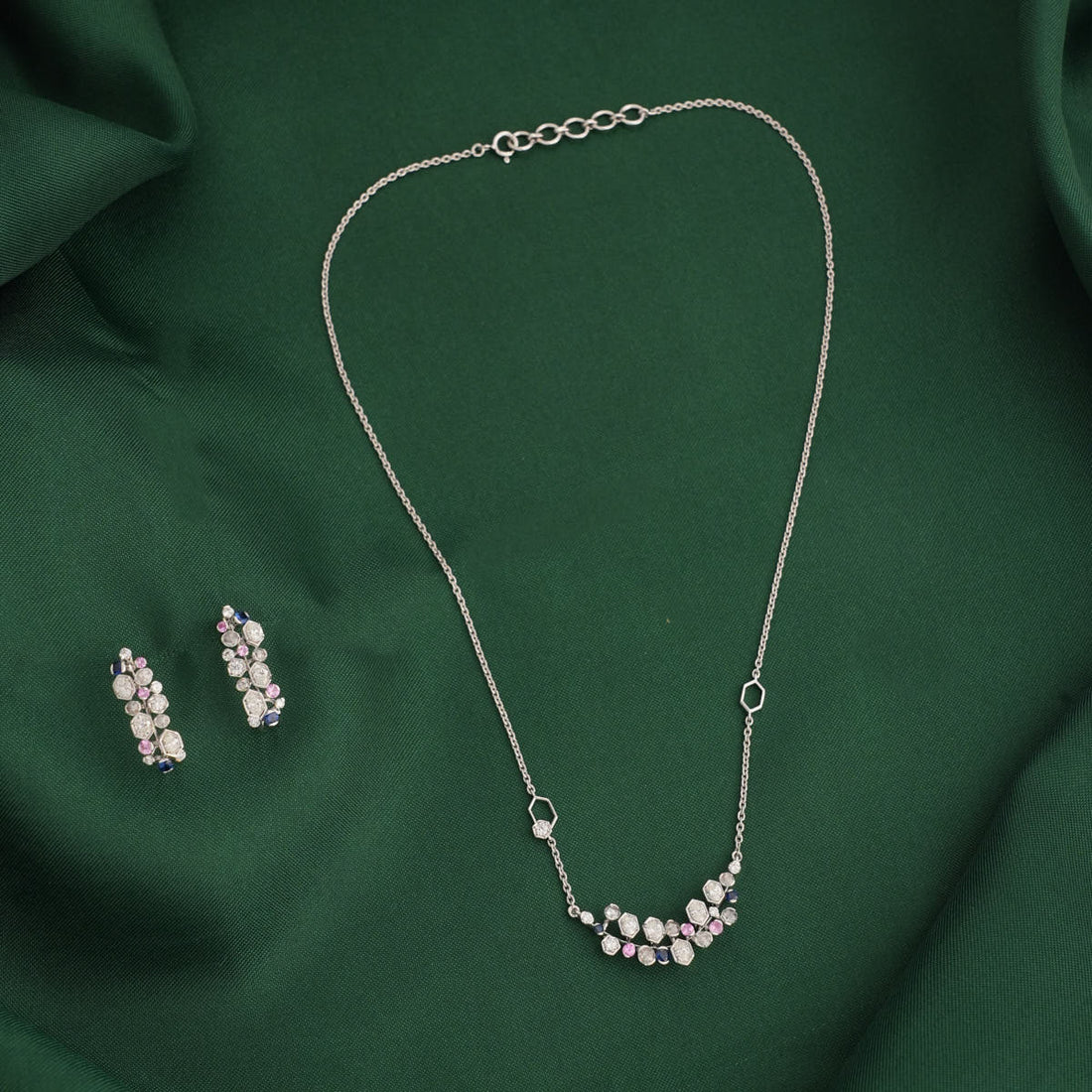 Dazzling Diamond Pendant Chain Set