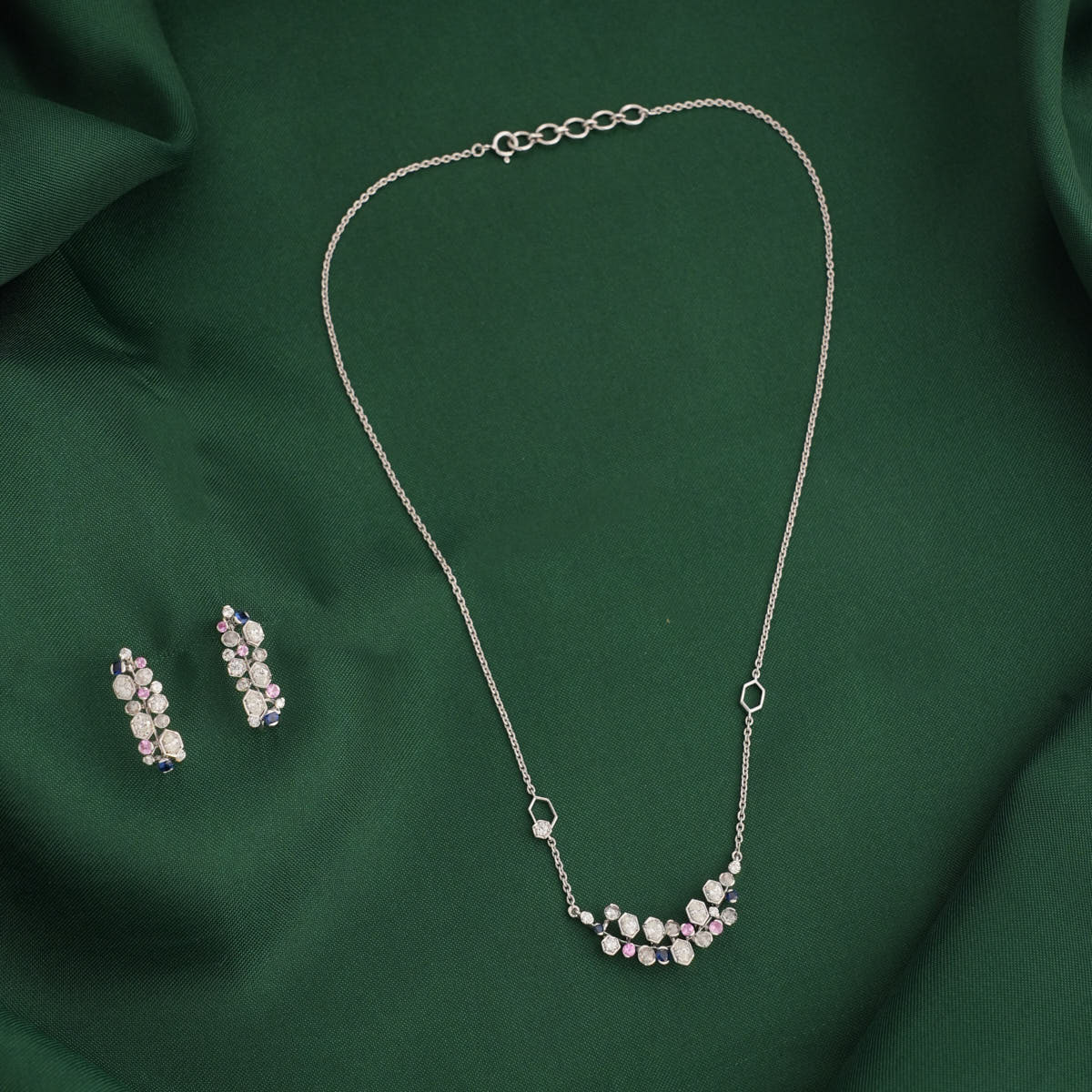 Dazzling Diamond Pendant Chain Set