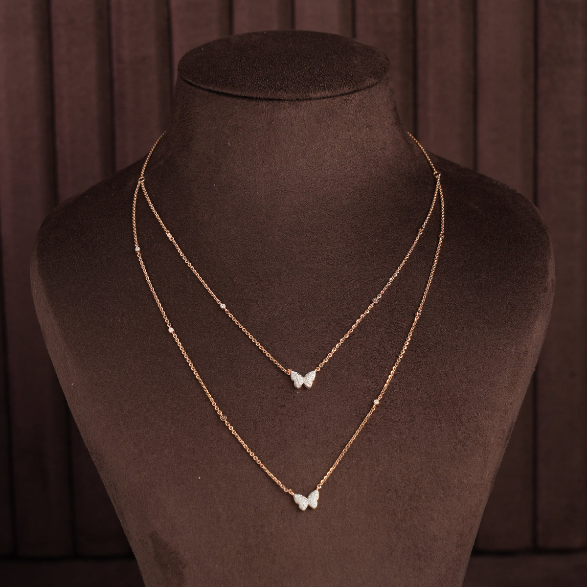Elegant Diamond Short Necklace