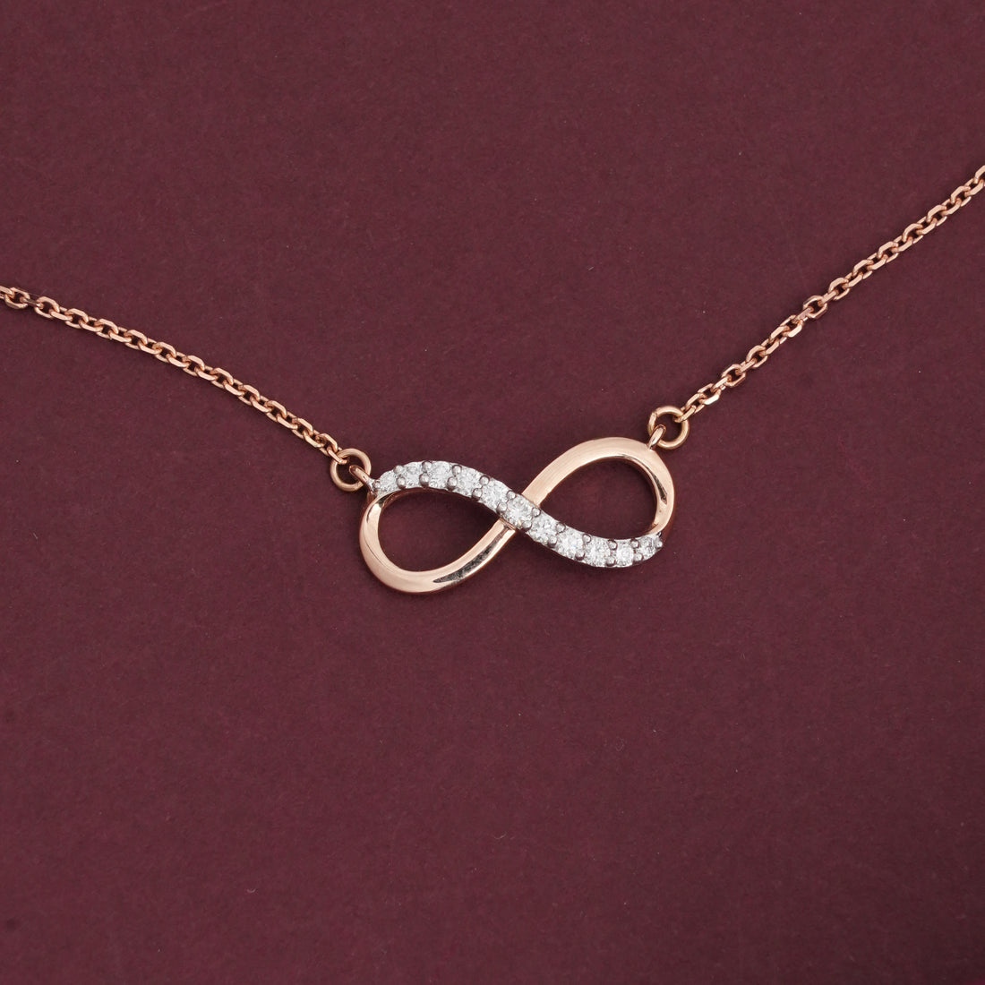 Yavika Diamond Chain