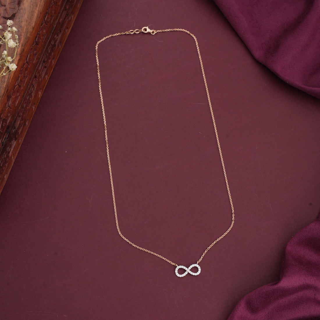 Dazzling Diamond Chain
