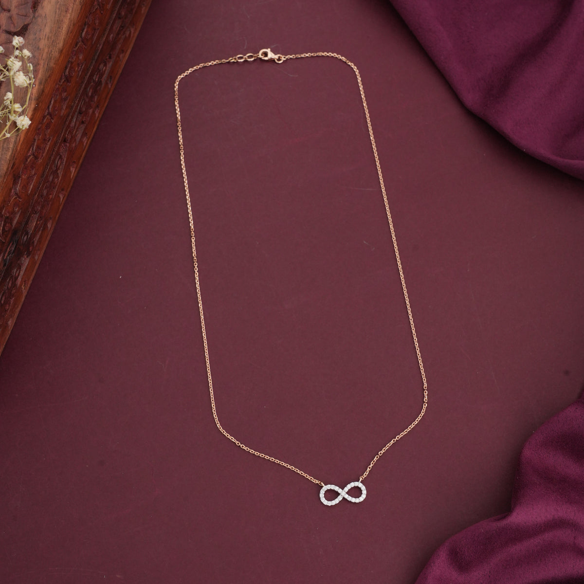 Dazzling Diamond Chain
