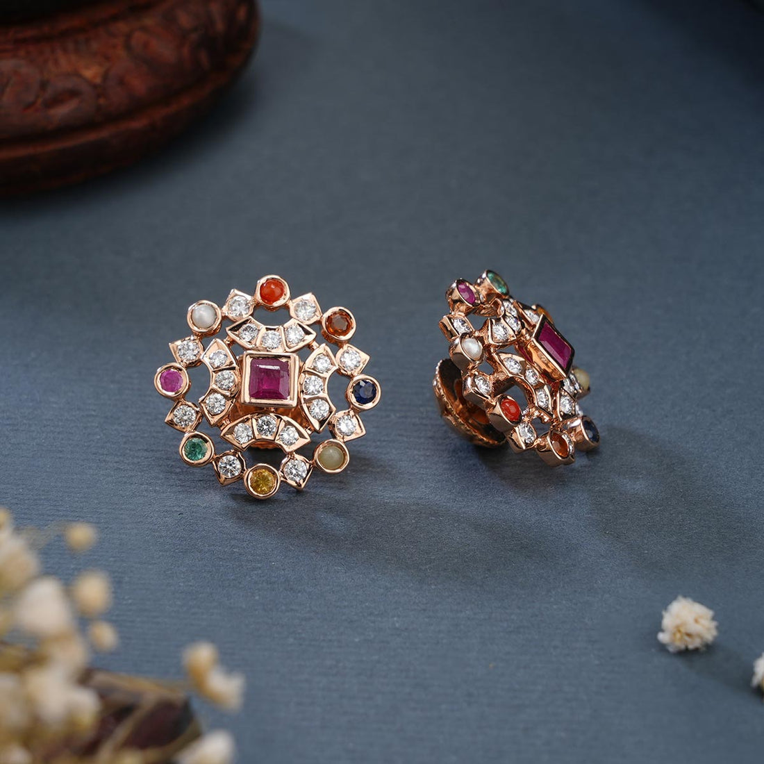 Navarathna Diamond Stud