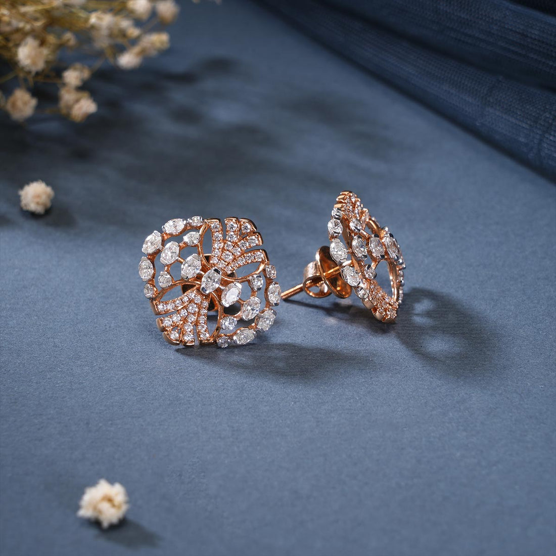 Alluring Diamond Stud