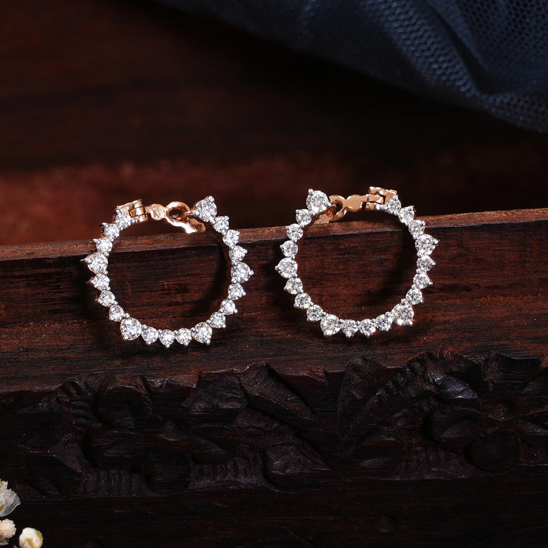 Circle Diamond Stud