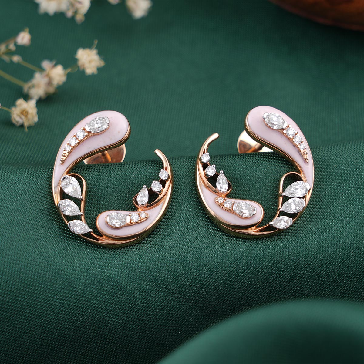 Charming Diamond Stud