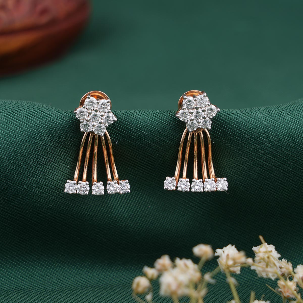 Rithikaa Diamond Earring