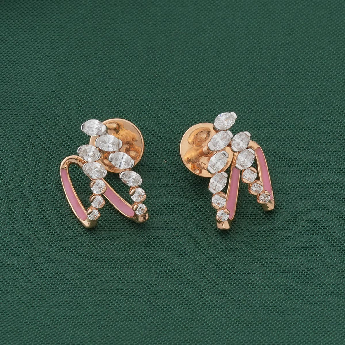 Trendy Look Diamond Earring