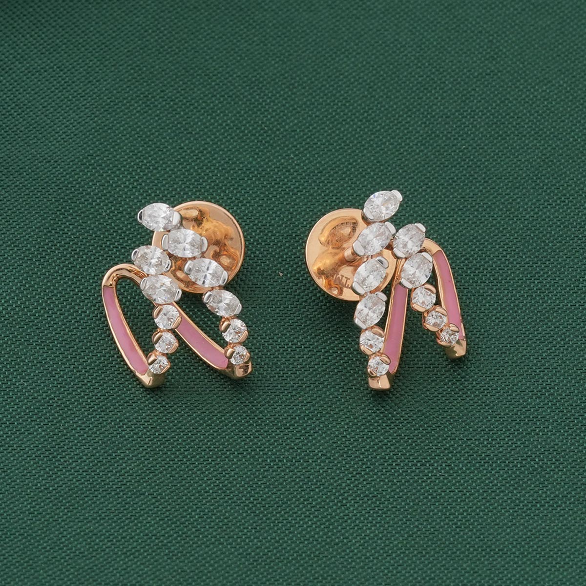 Trendy Look Diamond Earring