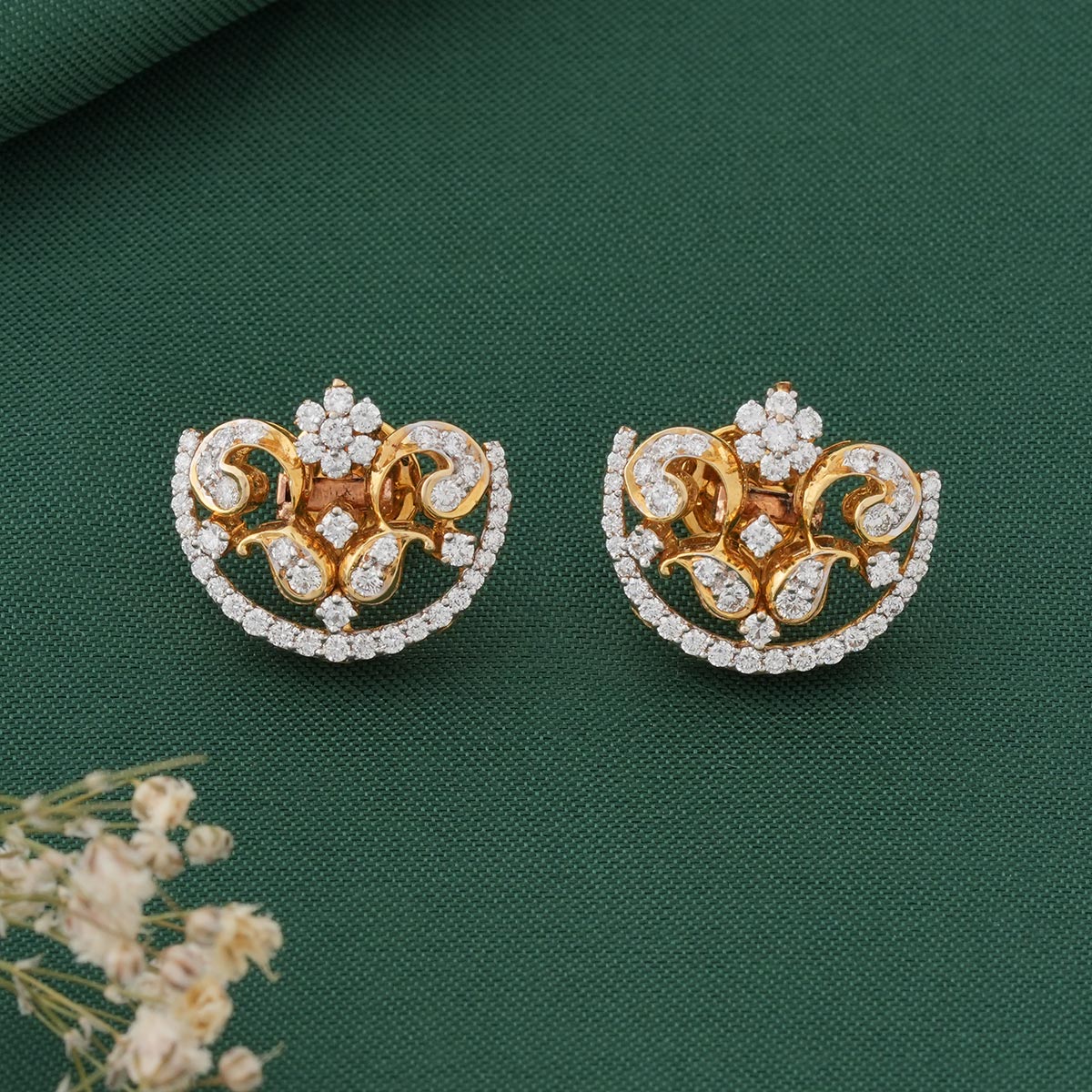 Little Charming Diamond Earring