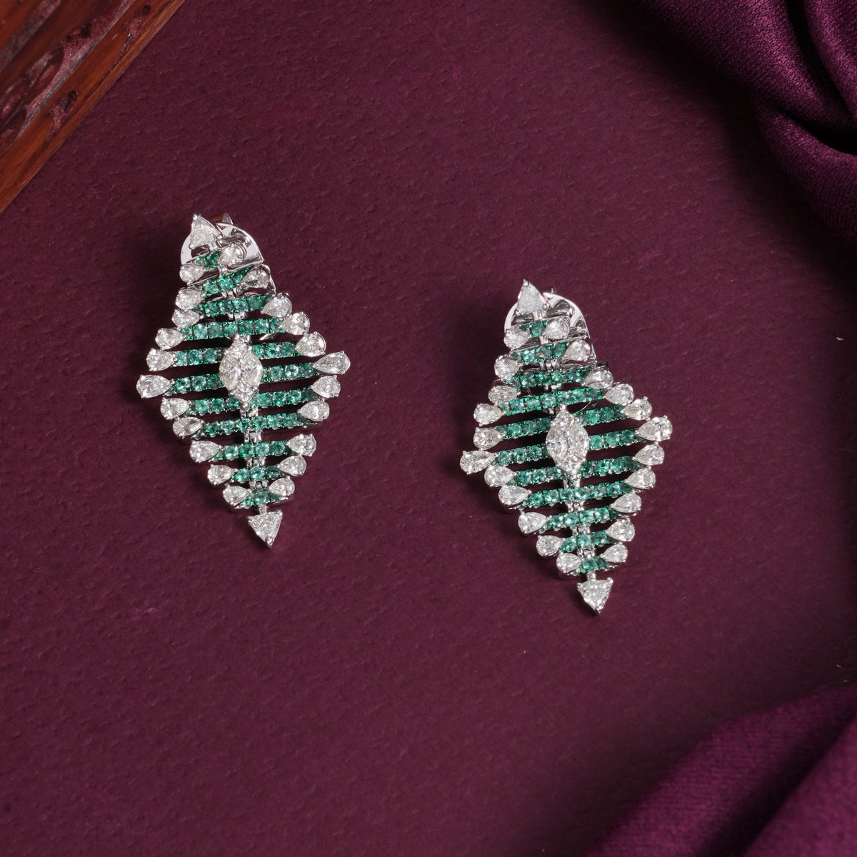 Stunning Look Diamond Stud