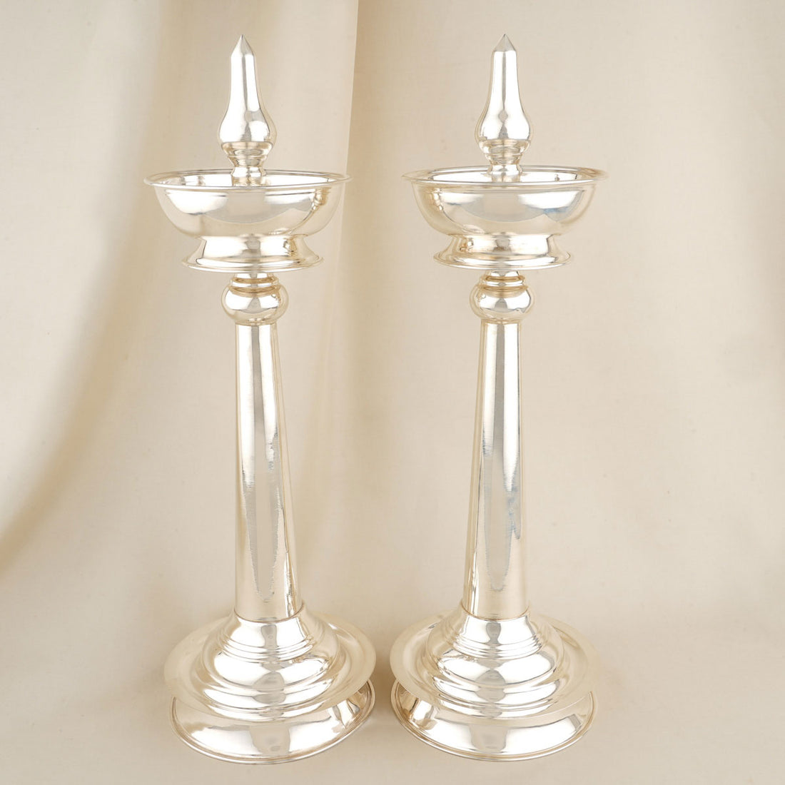 Silver Malabar Mokku Pair Lamp