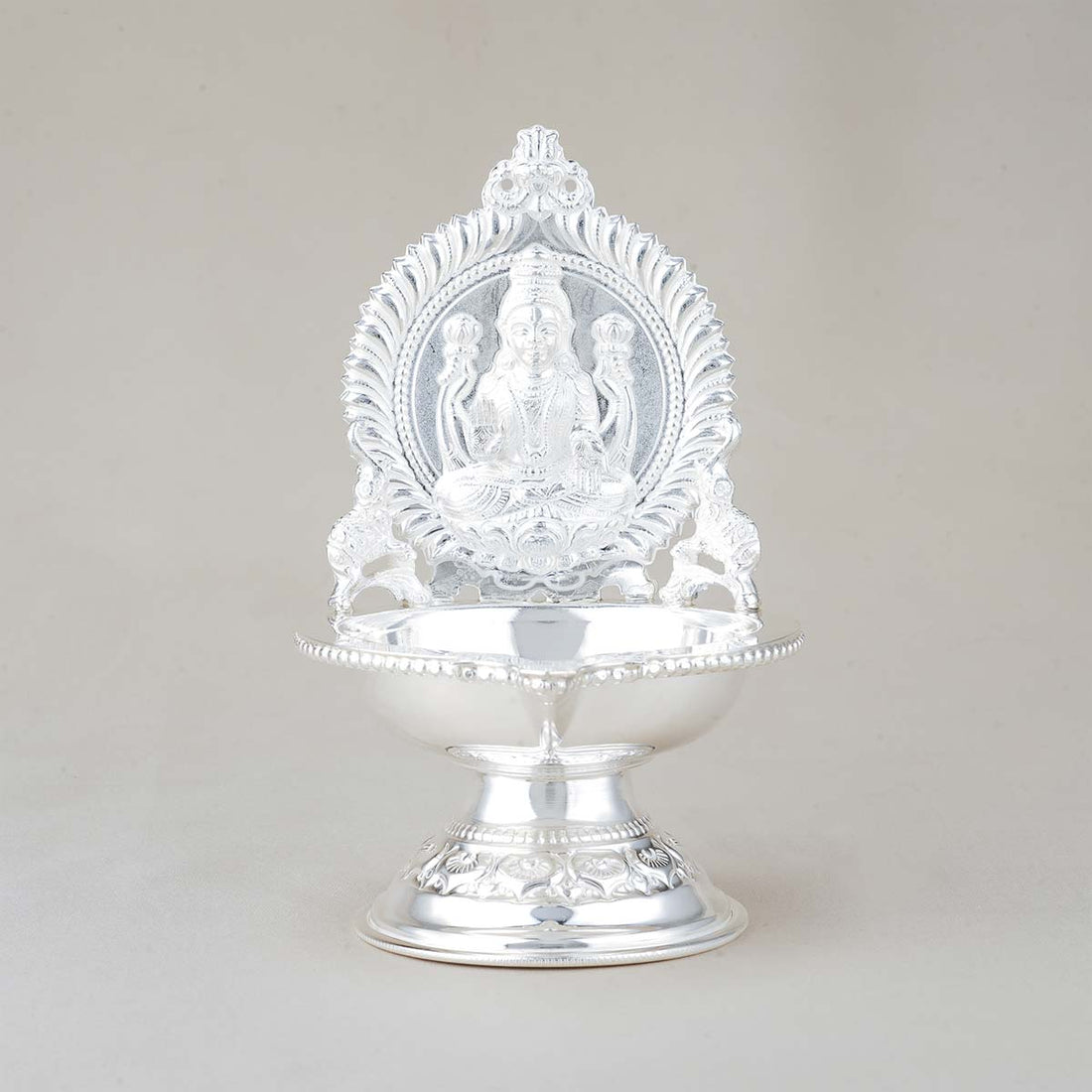 Silver Kamatchi Vilaku