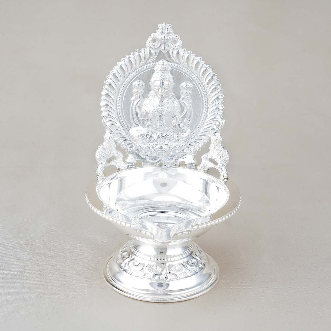 Silver Kamatchi Vilaku