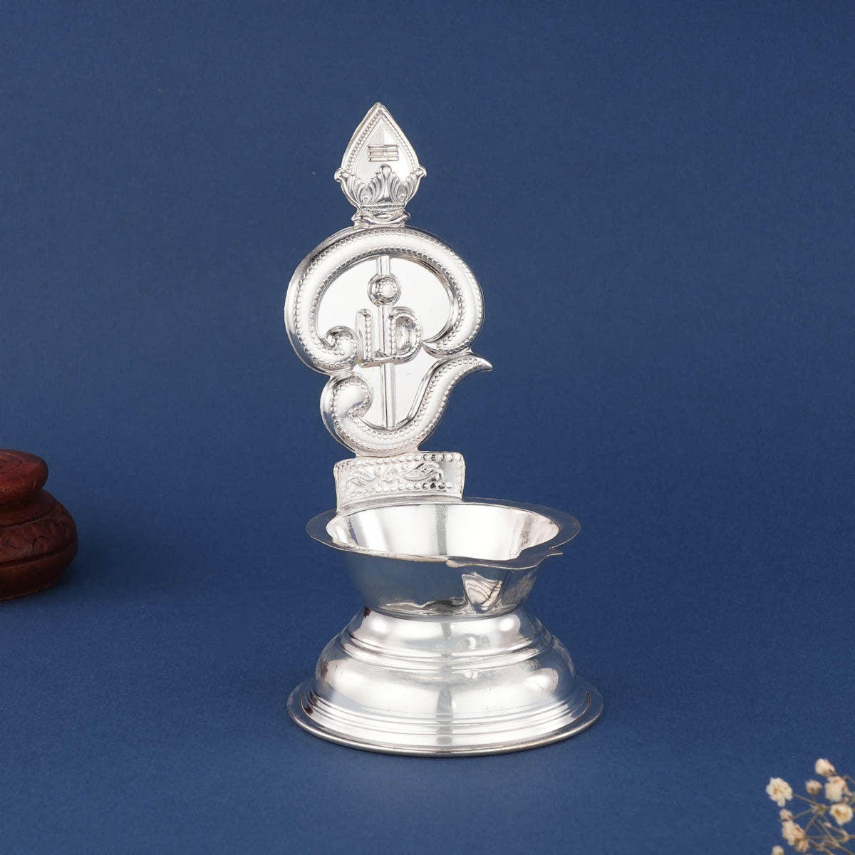 Om Design Silver Lamp