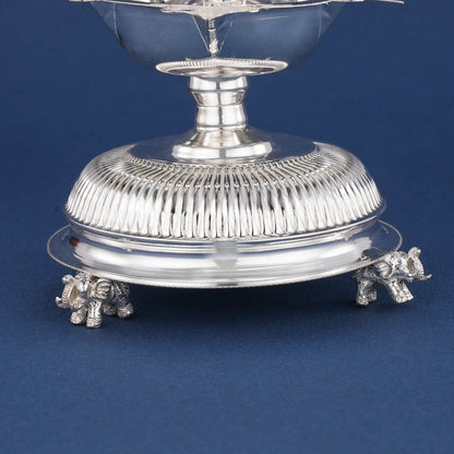 Enhancing Silver Lamp