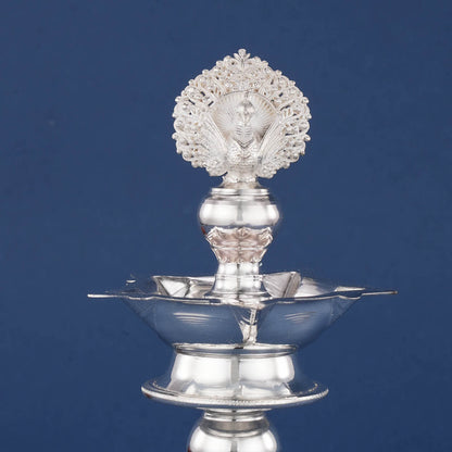 Enhancing Elegance Silver Lamp