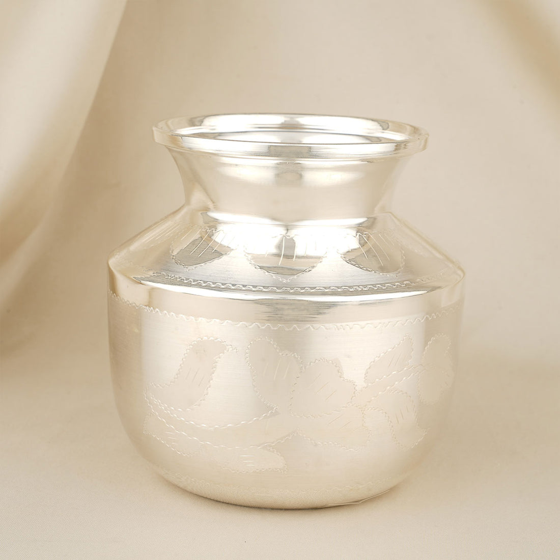 Fancy Designer Silver Sembu