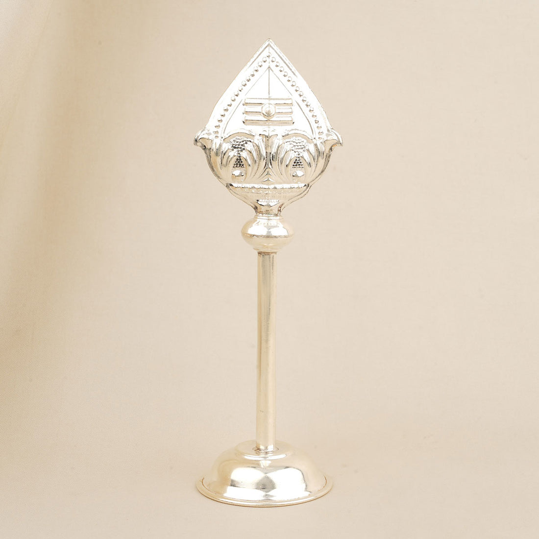 Grand Silver Vel