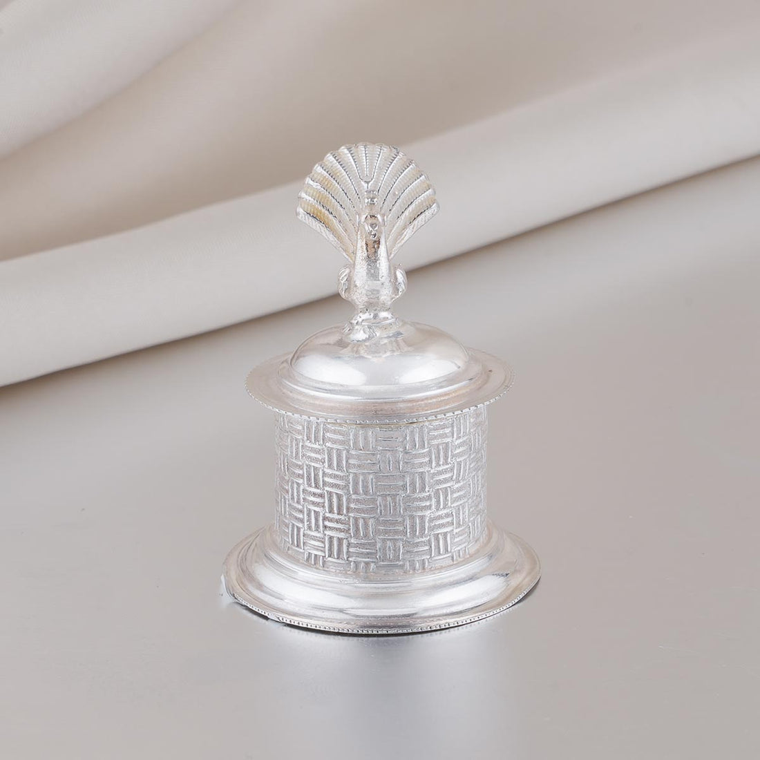 Facinate Kungumachimil Silver