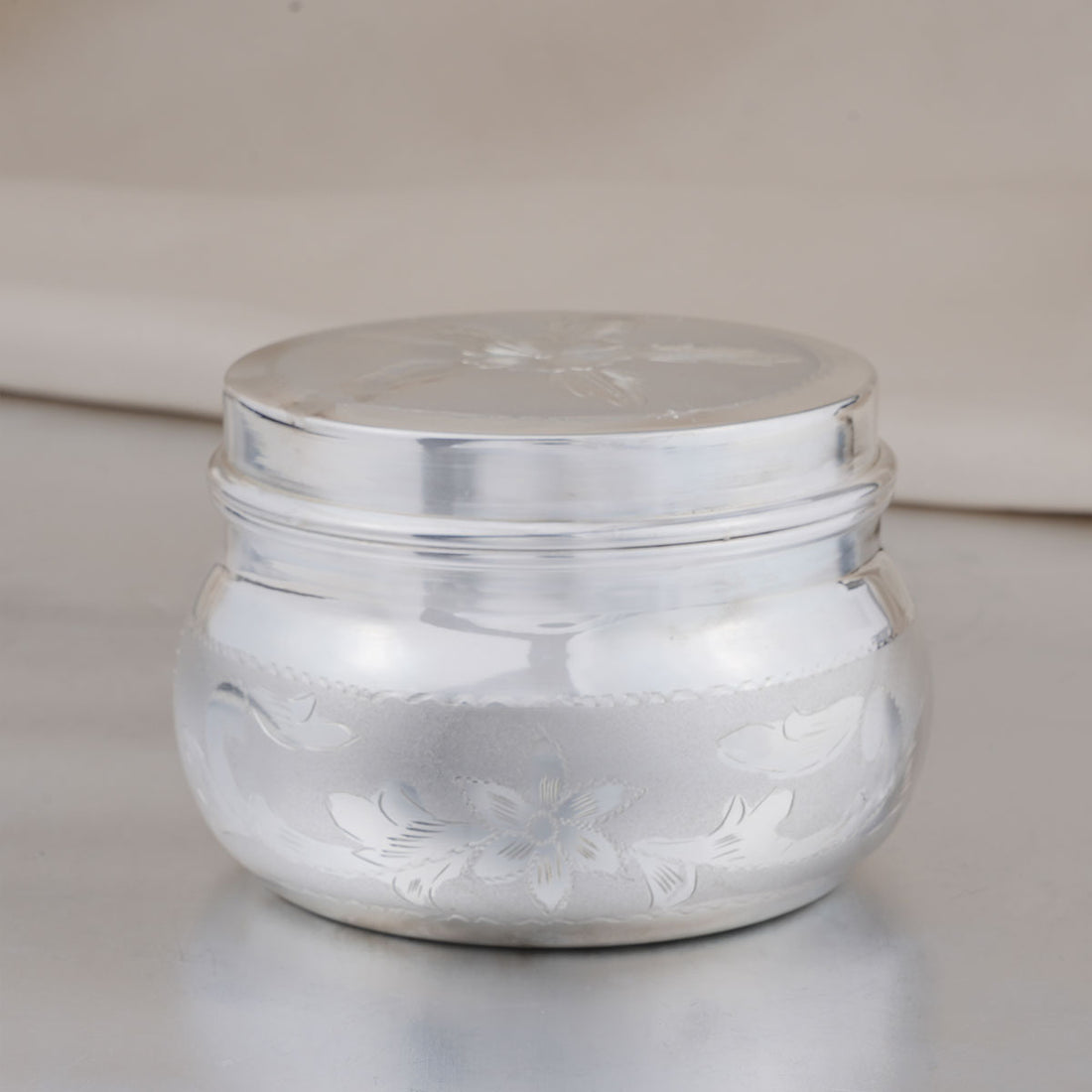 Silver Powder Box