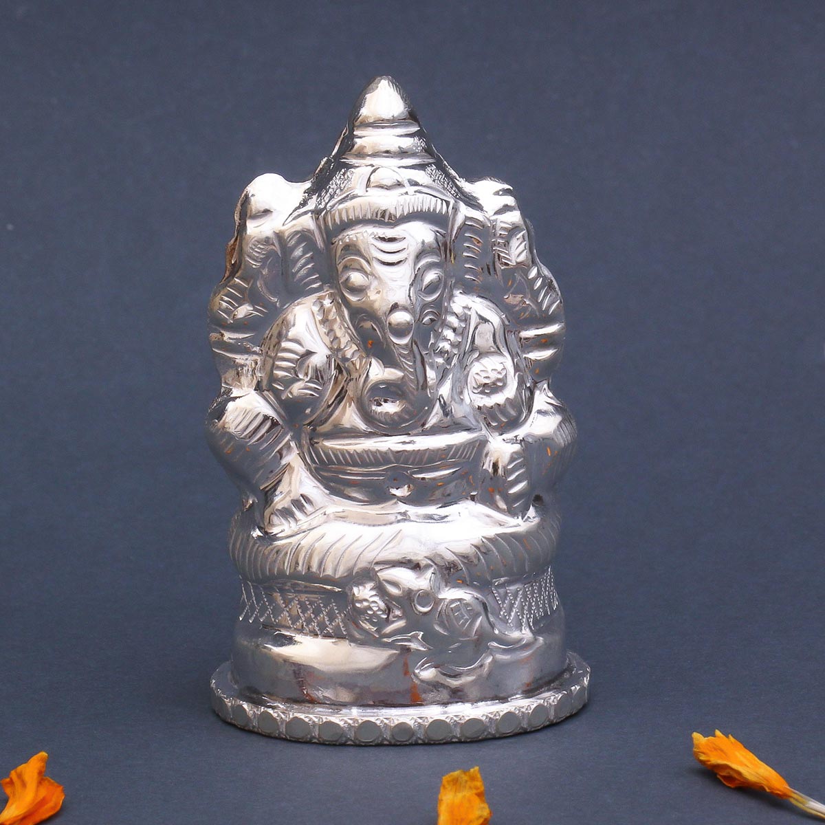 Vinayaga Silver Idols