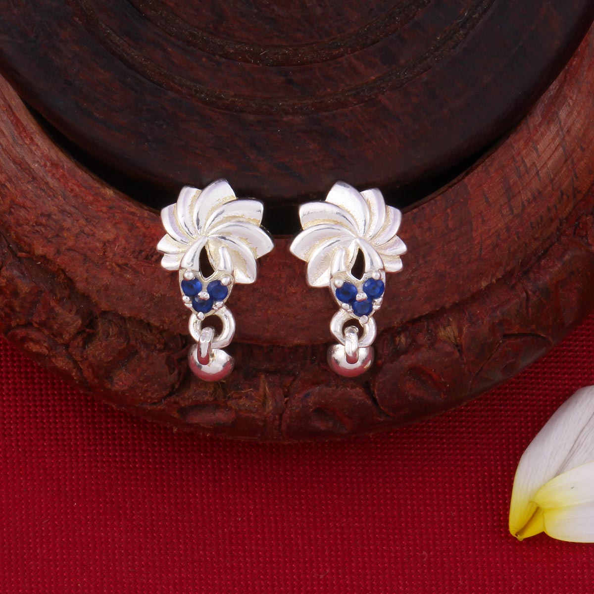 Floral Design Silver Drops