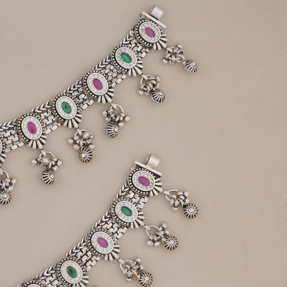 Stunning Look Antique Anklet