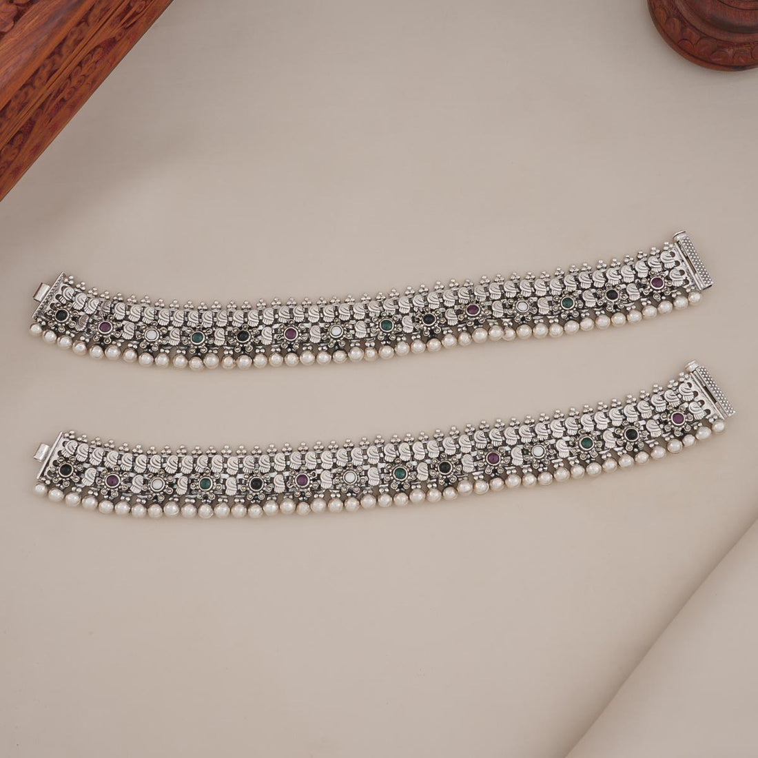 Luxurious Antique Anklet