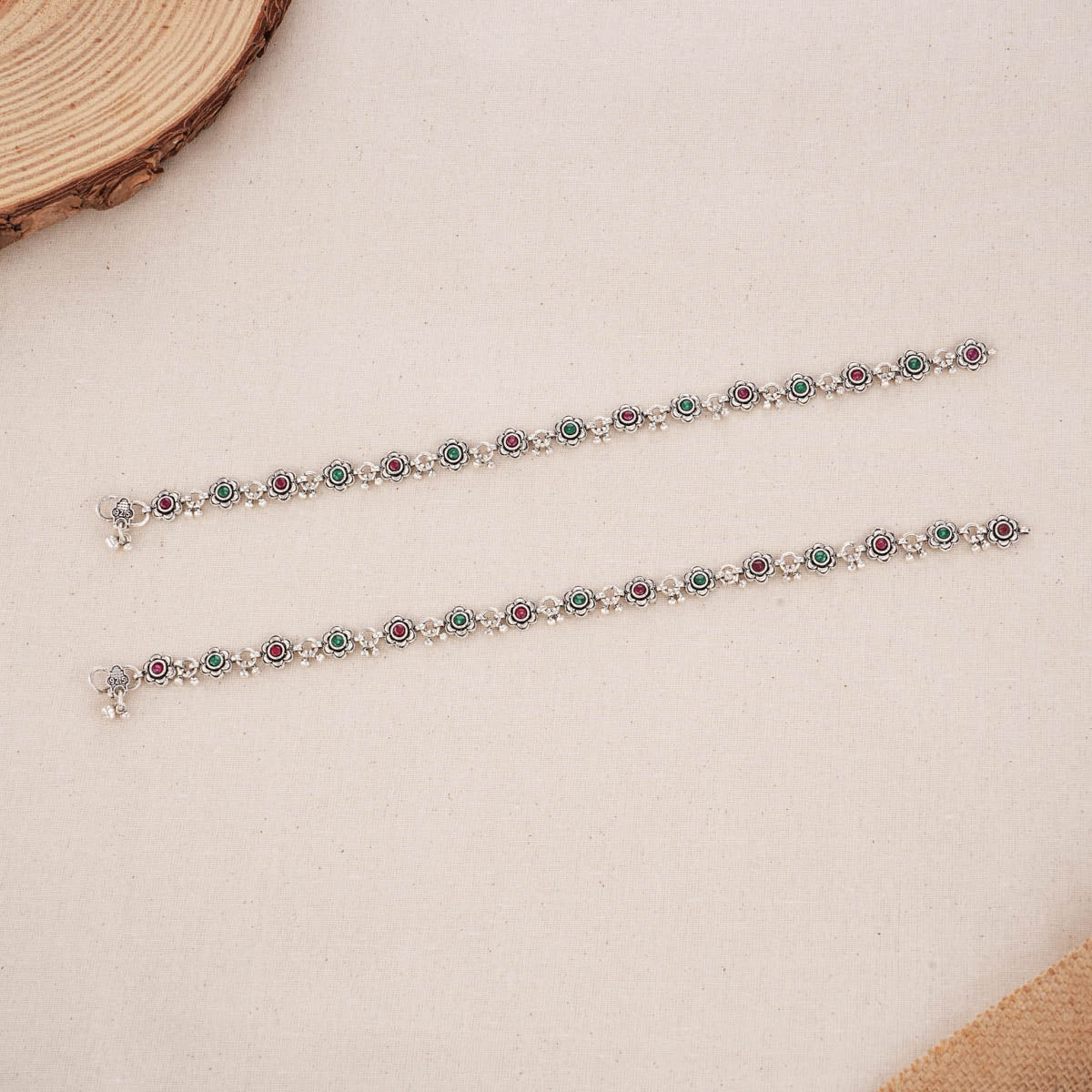 Yaadhavi Antique Anklet
